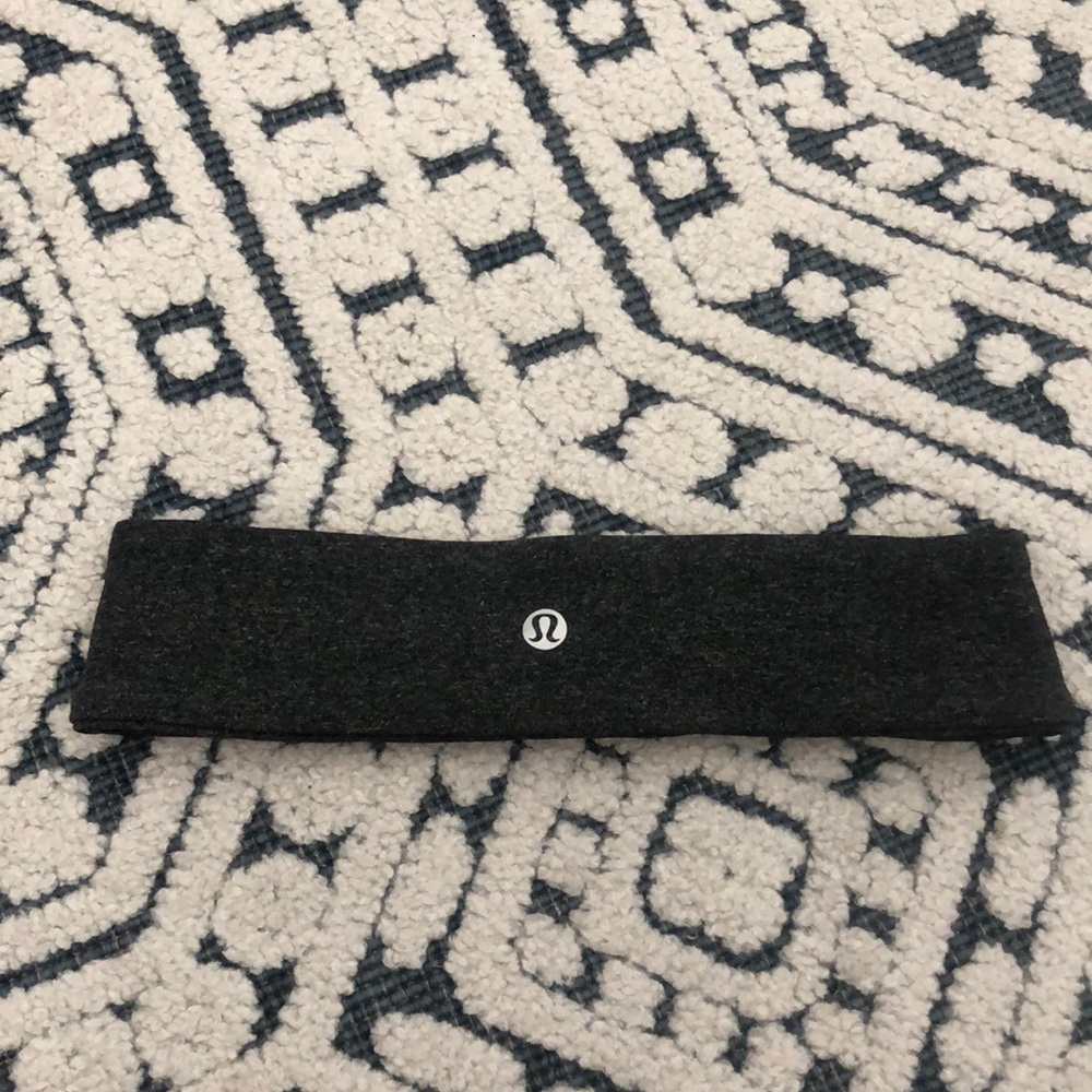 Gray lululemon headband
